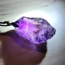 •touch• 紫水晶帶金字塔 與黃銅配飾項鍊