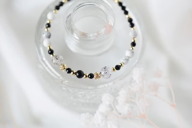 墨之心。黑曜石 黑尖晶 黑雲母 白松石 14K 天然石水晶 手鍊