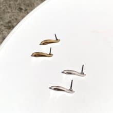 羽毛造型金屬耳環 Feather earrings