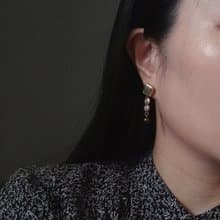 山綠方珠垂墜耳環 - 進口珠吊墜