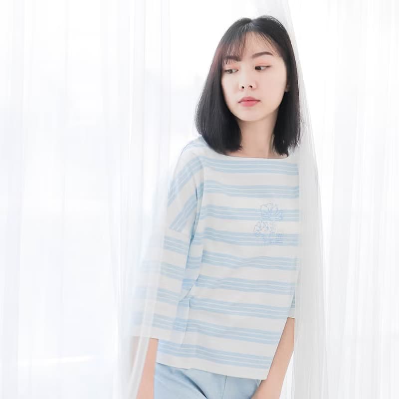 UMORFIL膠原蛋白條紋方領七分袖居家服-藍