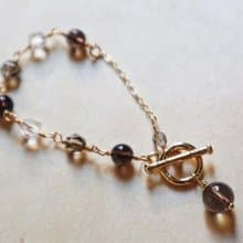 | 簡約隨性|時尚氣質 |心境平靜|精神安定|心靈安穩|茶晶OT扣手鏈