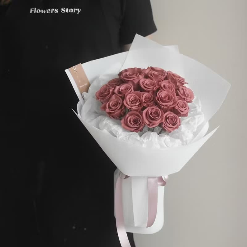 /20朵永生玫瑰花束/求婚 紀念日 生日 畢業 婚禮 閨密 滿天星