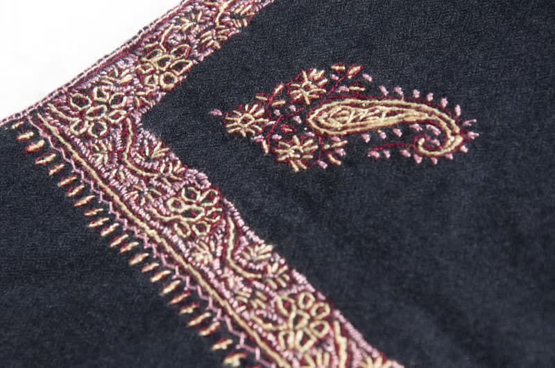 手織圍巾 編織圍巾 保暖毛毯 羊絨毯 刺繡毛毯 喀什米爾Cashmere/羊絨圍巾/純羊毛圍巾披巾/戒指絨披肩-刺繡花朵