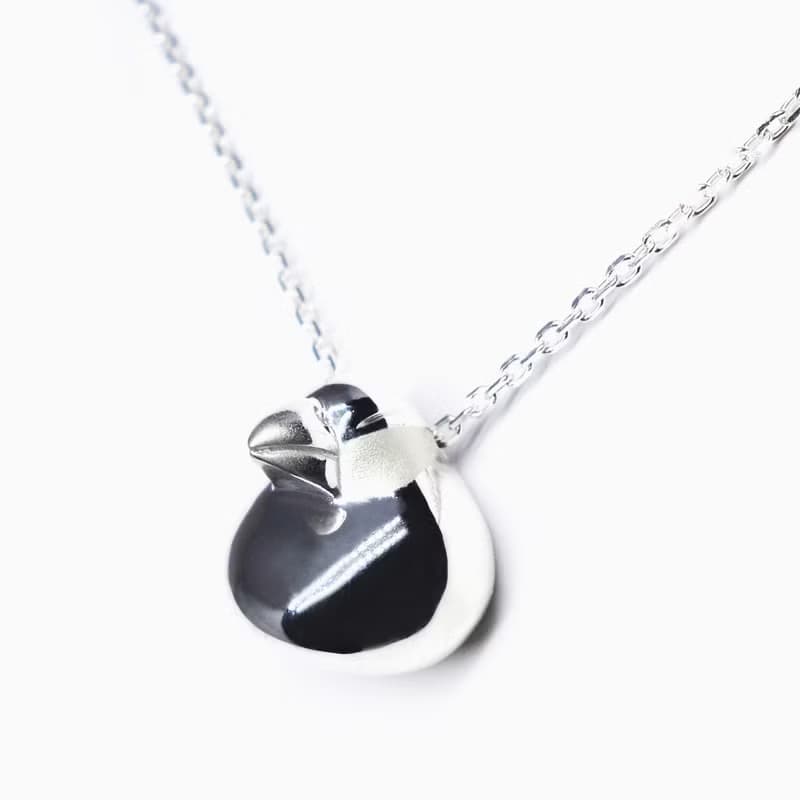 シルバー文鳥ペンダントSV925【Pio by Parakee】Java sparrow pendant