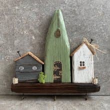 Wooden Pine Wall Key Holder Houses 3 Hooks