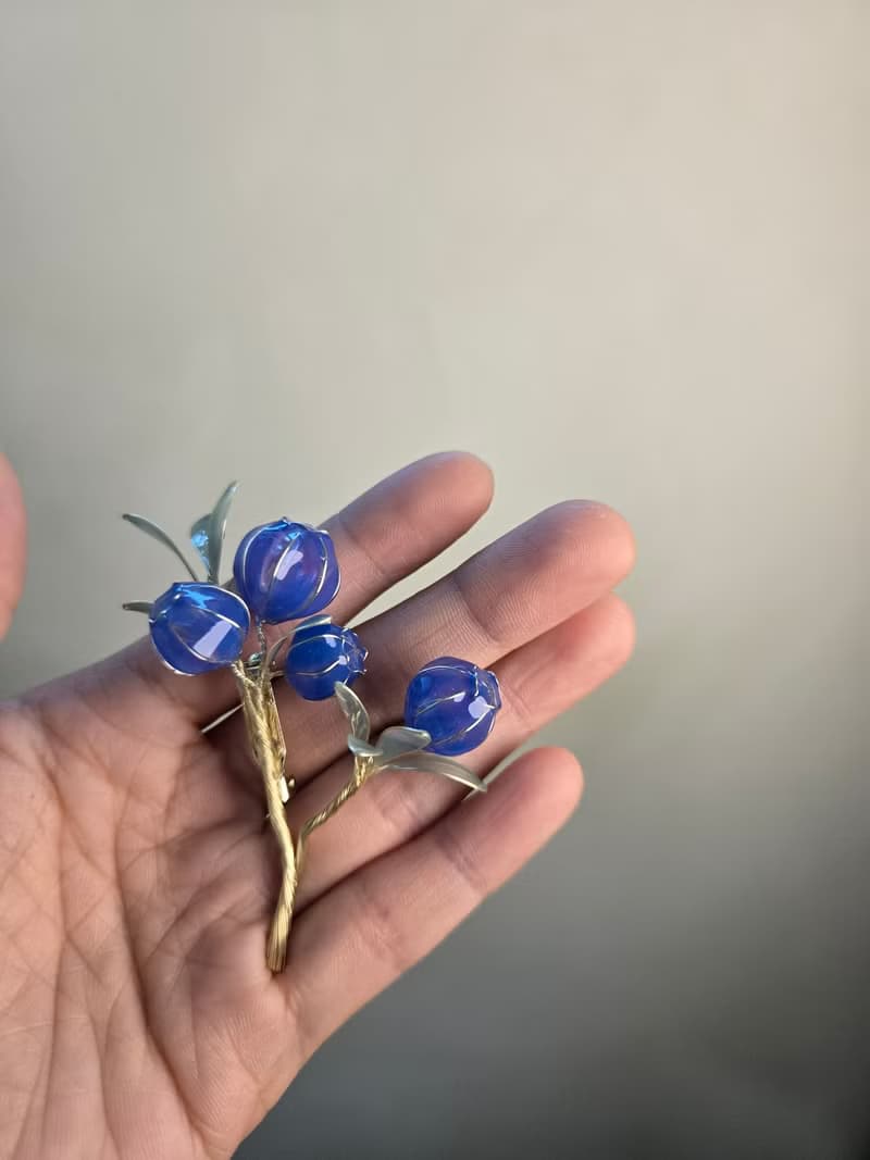 藍梅。胸針。沾浸藝術花。飾物。生日禮物