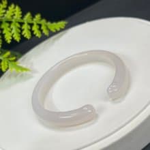 白瑪瑙貓爪手鐲 53MM 開口鐲冰潤起剛玉髓手環 平安吉祥 辟邪護身