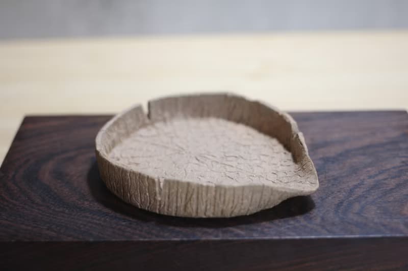 【送禮好物】10cm 夏荷 純手捏茶則 小盤 陶作家葉佳佩純手製