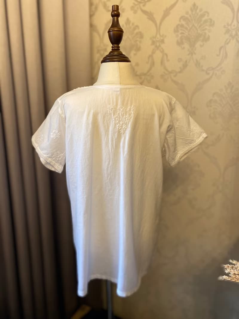 歐風小花蕾絲刺繡女童古著上衣