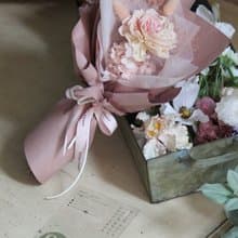 【粉色索拉小花束】生日花禮/節日送禮/永生花