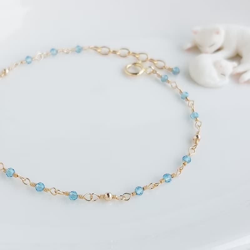 瑞士藍托帕石 + 小金球 x 14KGF手鍊 • 點點星河系列