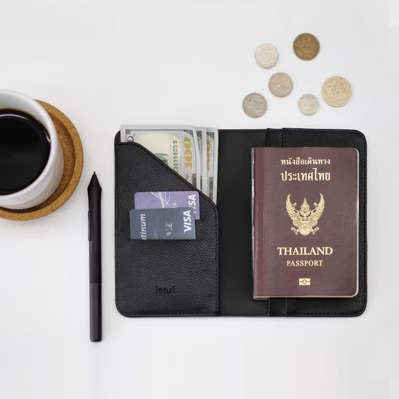 HYPE PASSPORT HOLDER - BLACK ONYX #CUTTINGMAT from Least studio.