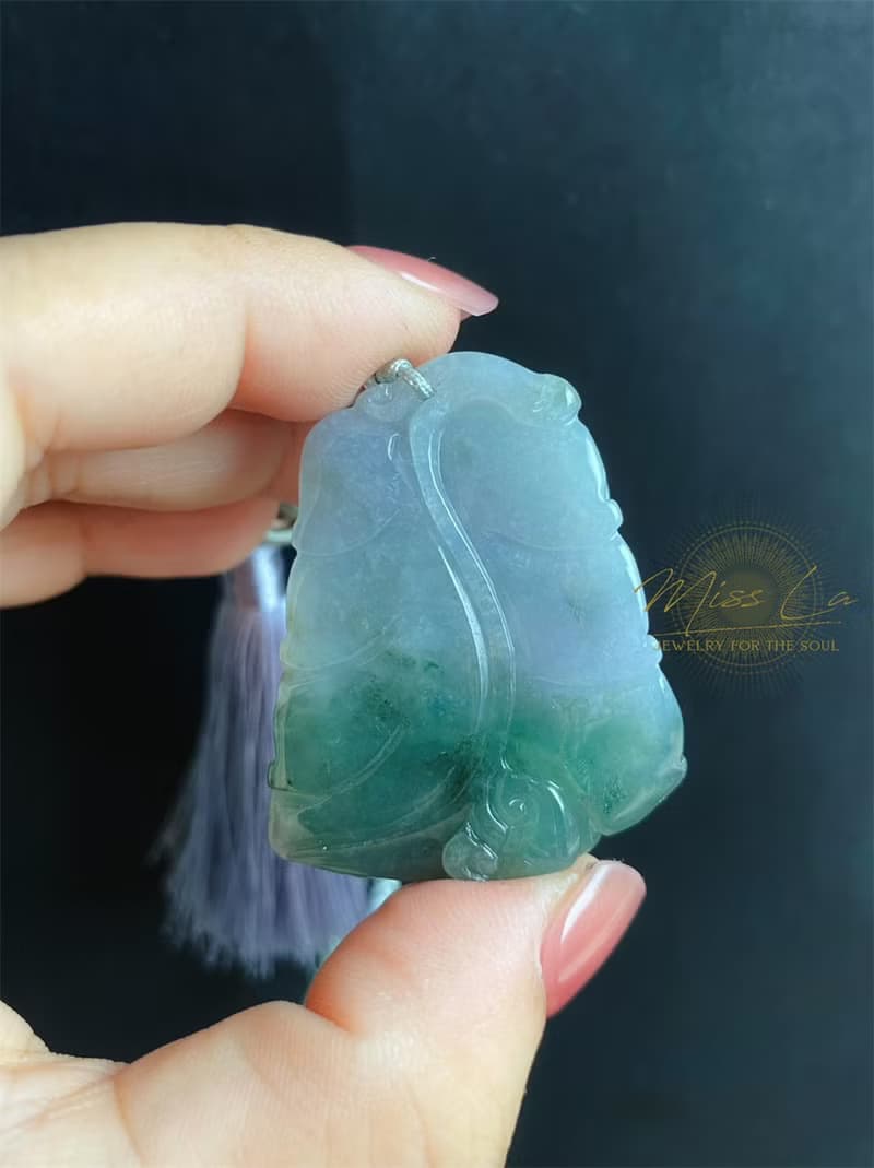 春彩 天然緬甸玉 翡翠 紫如意 翹色巧雕 螭龍 一葉致富 包掛 車掛