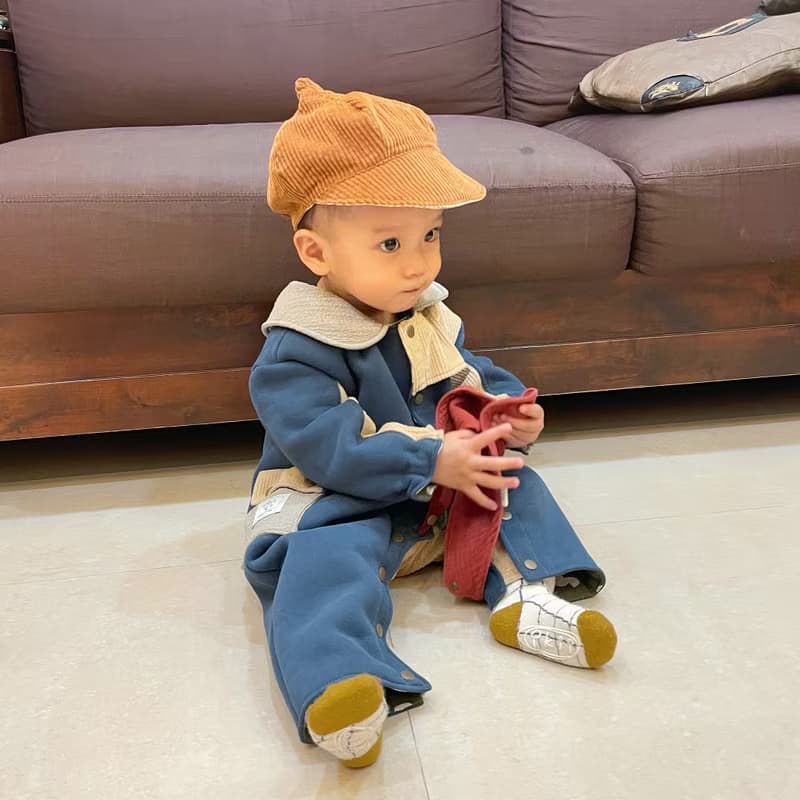 【現貨】特洛伊睡夢半醒中| 雙面鋪棉開釦長袖包屁連身服