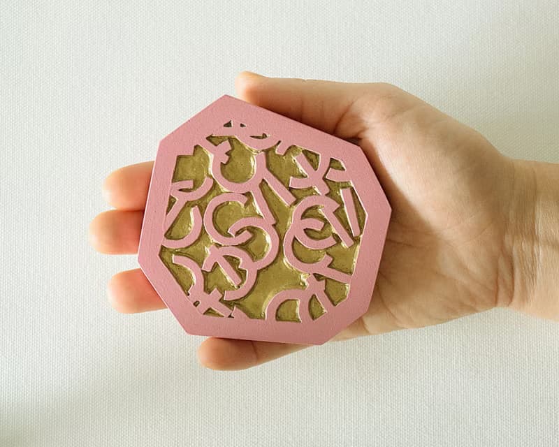 Geometric Hand Mirror Mini (arch and line - pink almond)
