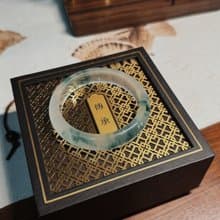 玻璃種飄花手鐲石英岩玉手環禮盒裝