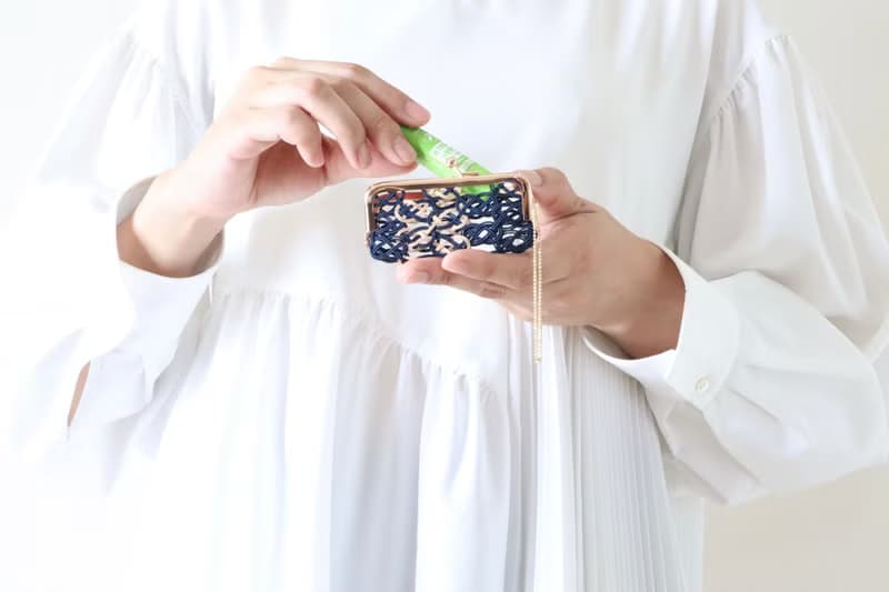 【日本製】日式口金包/緣/藍/交換禮物/生日禮物/畢業禮物/情人節