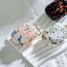 【kate spade】AirPods Pro (第 2 代) 耳機保護殼套 祕密花園