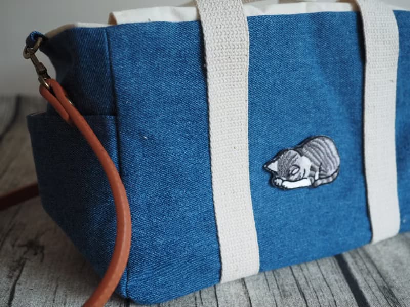 手工縫製托特側肩包帆布小手袋 牛仔布貓貓玩金魚刺繡 可拆調