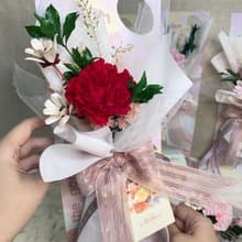 【預購商品】母親節/康乃馨手提花束/康乃馨花束/永生花/花禮設計