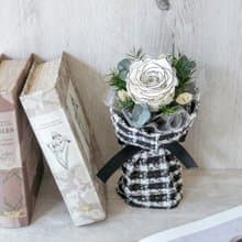 單支小香風玫瑰花束【輕奢】七夕情人/香奈兒/女友/不凋花/畢業季