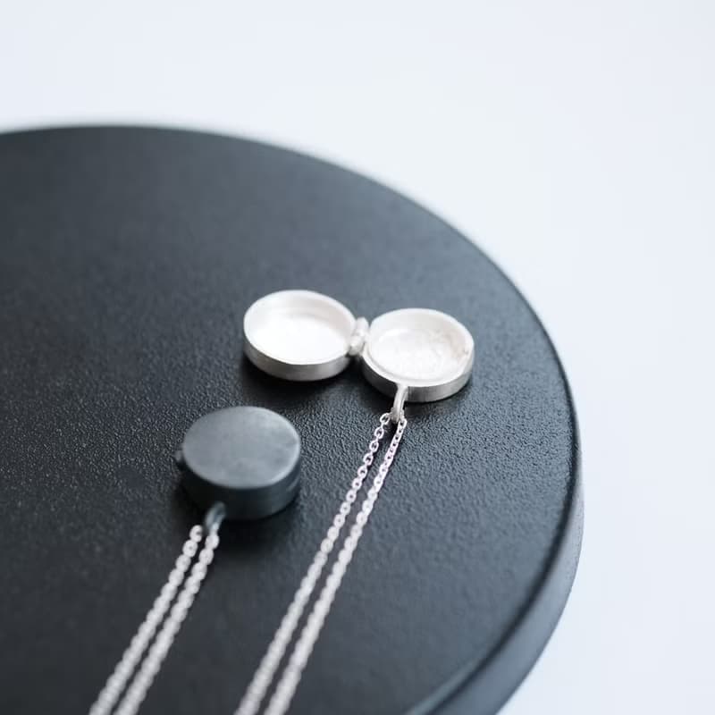 ラウンド ロケット ネックレス シルバー925