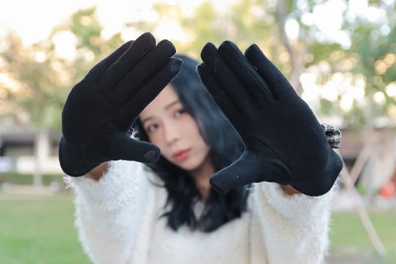 unni蝶飛若舞羊絨手套(禦寒.保暖.觸屏)擋風 滑雪 絨毛 gloves 羊