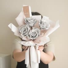 /淺灰永生玫瑰花束(大)/生日 七夕 情人節 求婚 教師節 畢業花