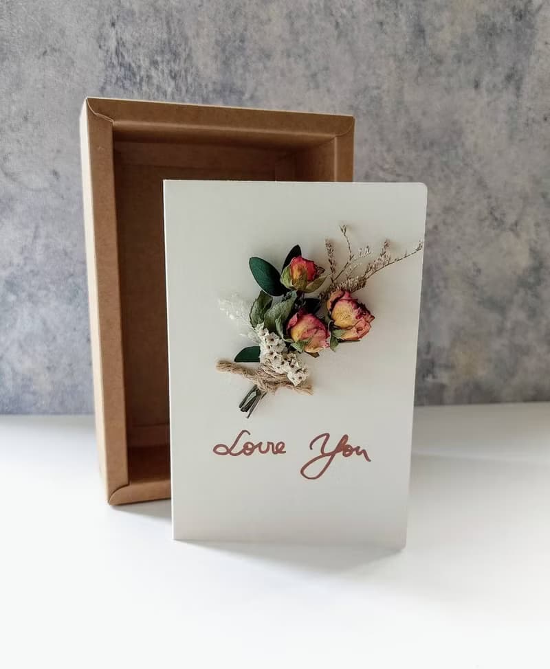 乾燥玫瑰花卡片 乾燥花束卡片 七夕情人節. 附盒裝