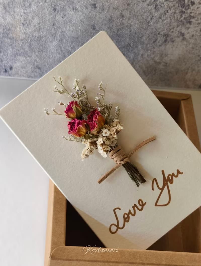 乾燥玫瑰花卡片 乾燥花束卡片 七夕情人節. 附盒裝