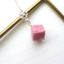 薔薇輝石 925純銀【幸運的薔薇】立體造型天然石項鍊款 加強心輪