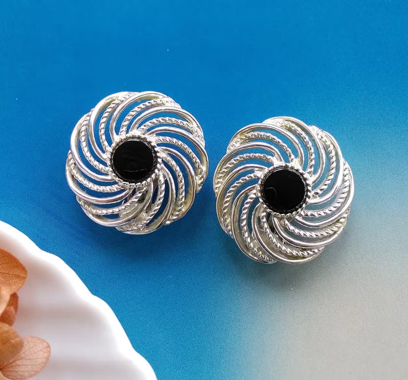 Vintage Jewelry 西洋古董飾品 SARAH COV Mystic Swirl 夾式耳環