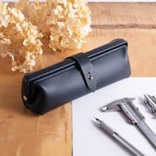 イタリアンレザーのペンケース Paka-pen #Navy【入学祝】【就職祝】【カスタム可能なギフト】
