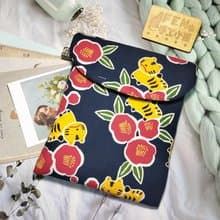 袋物系列-日本限量牛津棉布和風椿花老虎布款做7.8吋電子書保護套