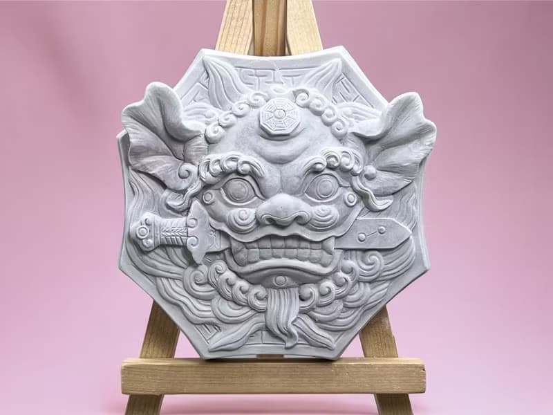 鎮宅開運石 獅咬劍 鎮宅平安 風水擺飾 多種精油香氛任選 附木架