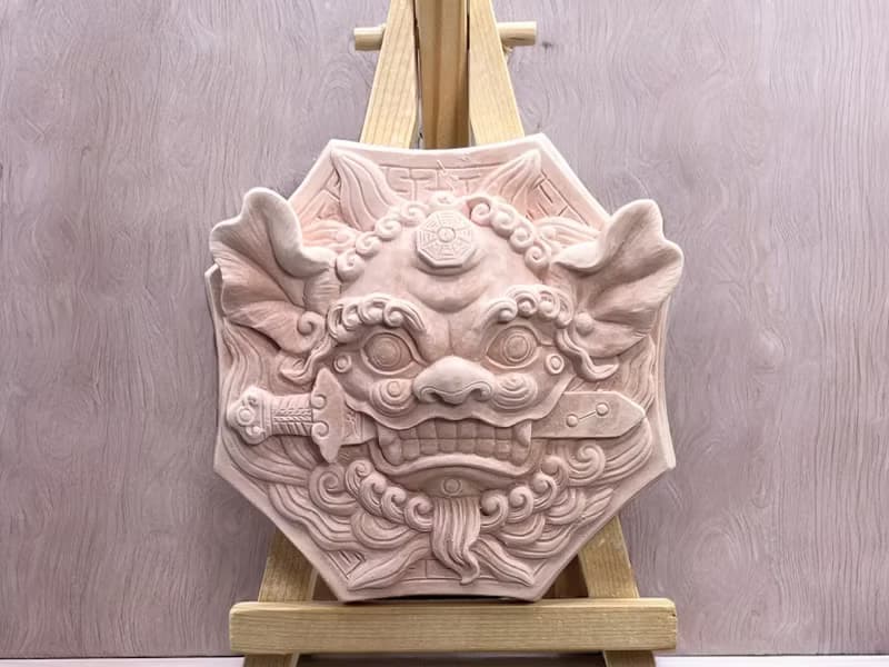 鎮宅開運石 獅咬劍 鎮宅平安 風水擺飾 多種精油香氛任選 附木架