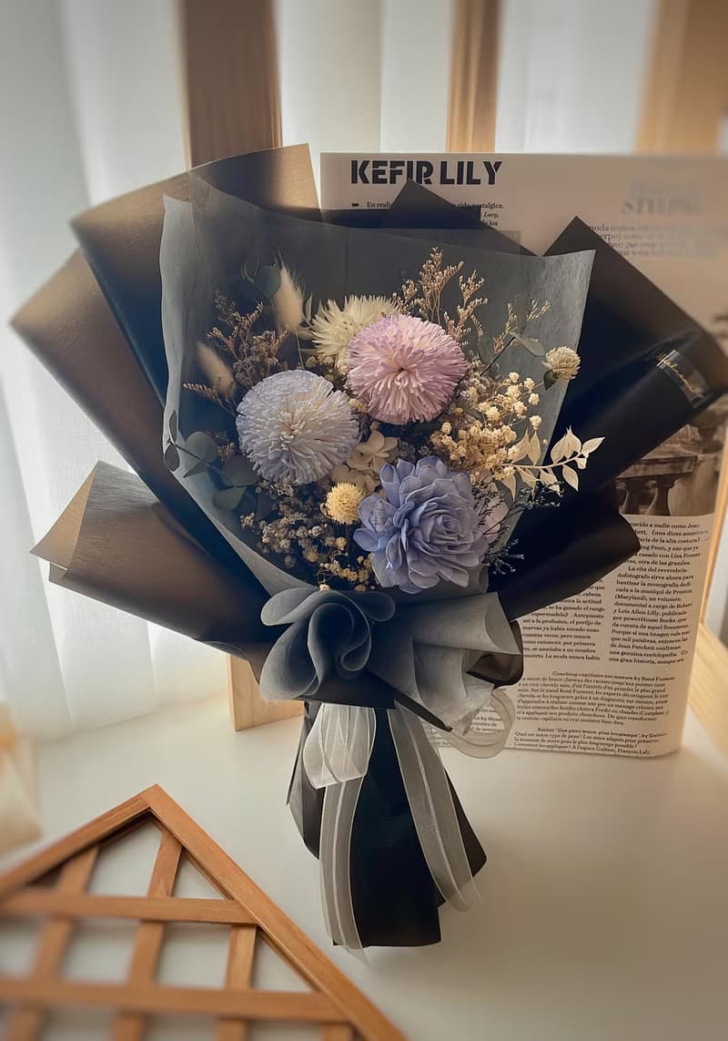 Miss。花謎 黯夜星空 擴香花束 畢業花束 韓式