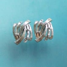 Vintage Jewelry 西洋古董飾品 STAR 銀色調 簍空幾何 栓式耳環