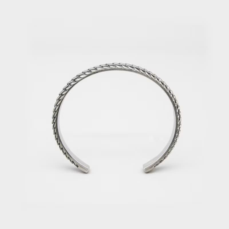 Dragon Scales Bangle / DB-5