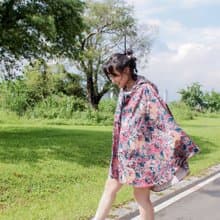 November Rain 斗篷雨衣— Oriental Bird 東方鳥語