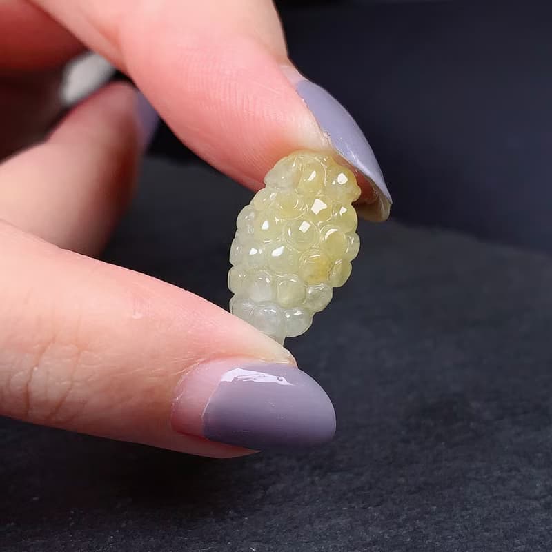 飄黃翡翠葡萄項鍊 | 天然緬甸玉A貨翡翠 | 送禮