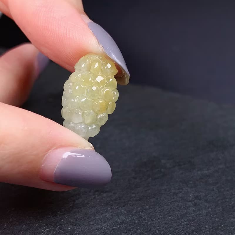飄黃翡翠葡萄項鍊 | 天然緬甸玉A貨翡翠 | 送禮