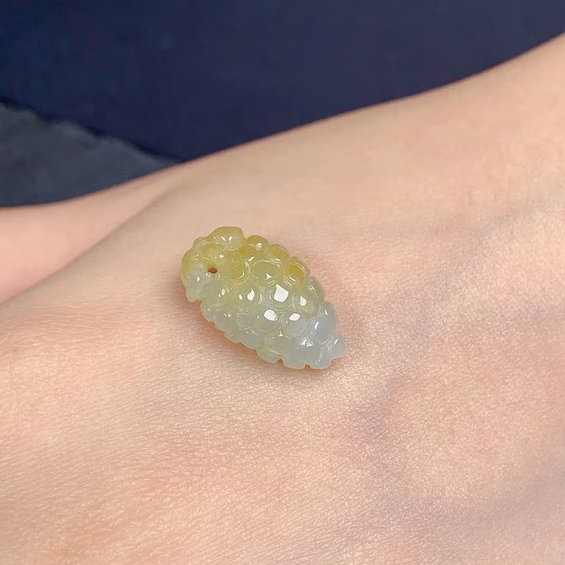 飄黃翡翠葡萄項鍊 | 天然緬甸玉A貨翡翠 | 送禮