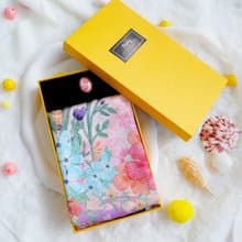 【春日絲巾】花繁蝶舞絲巾+絲巾扣高貴禮盒 | 母親節禮物