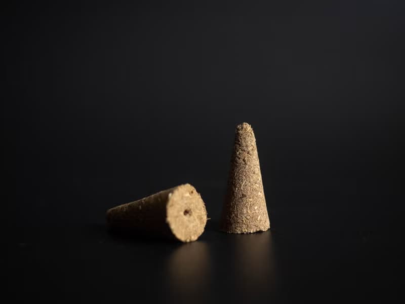 【心靈慰藉】高山瀑布香座-手工倒流香 禮盒套裝  | 視覺系香薰