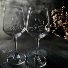【婚賀對杯】客定手雕 In love 高腳杯對杯 雕圖/免費刻字