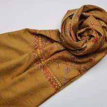 【畢業禮物】喀什米爾羊絨手工刺繡藤蔓圍巾披肩芥末黃快速出貨