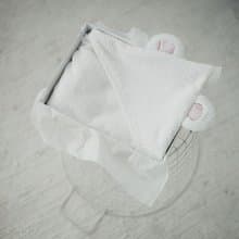 Hooded baby girl towel decorated with pink mouse ears