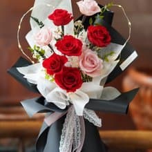 因你而完整 求婚告白 少女配色 頂級永生玫瑰花花束 韓式包裝花束